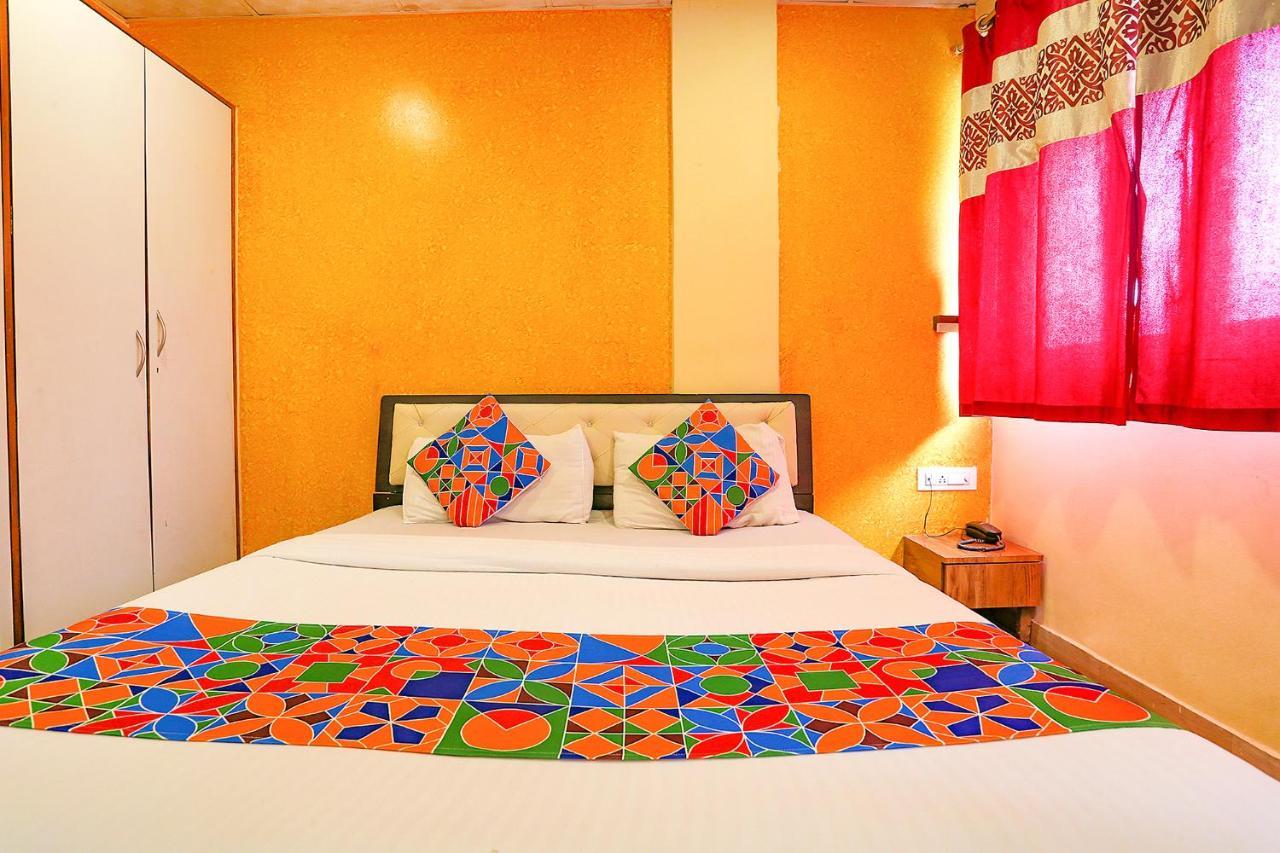 Fabexpress Dream Inn Мумбай Екстериор снимка