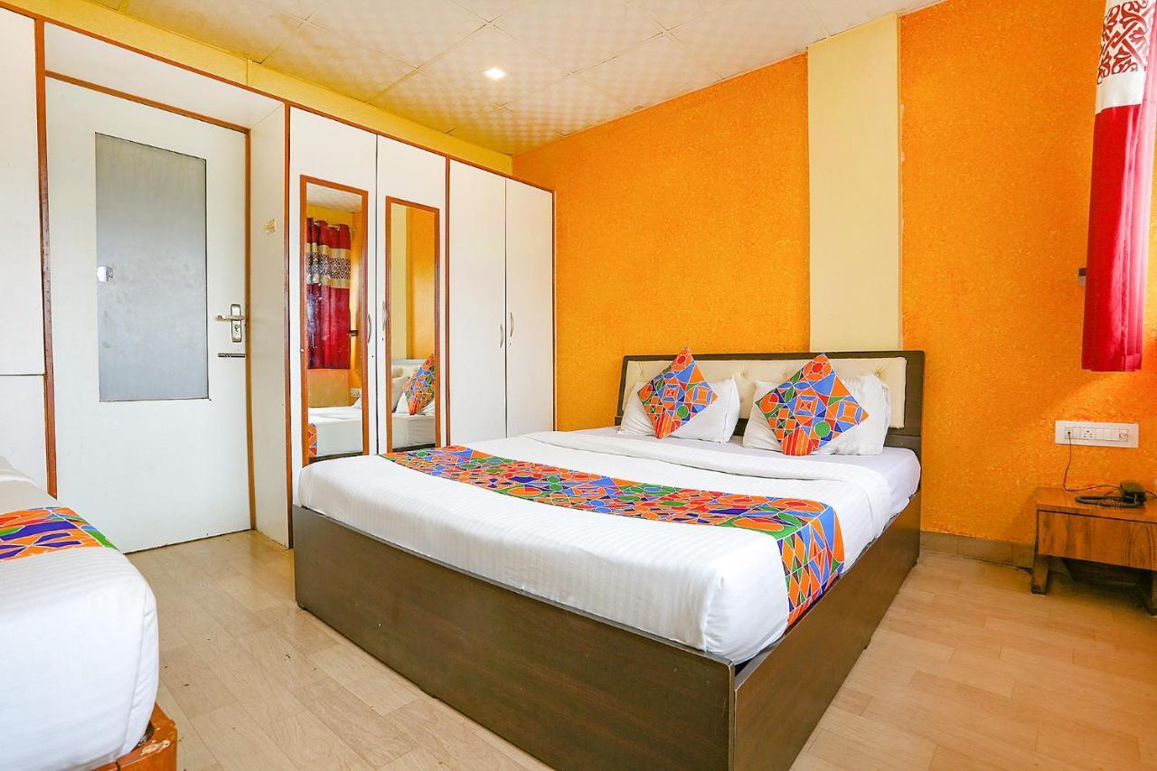 Fabexpress Dream Inn Мумбай Екстериор снимка
