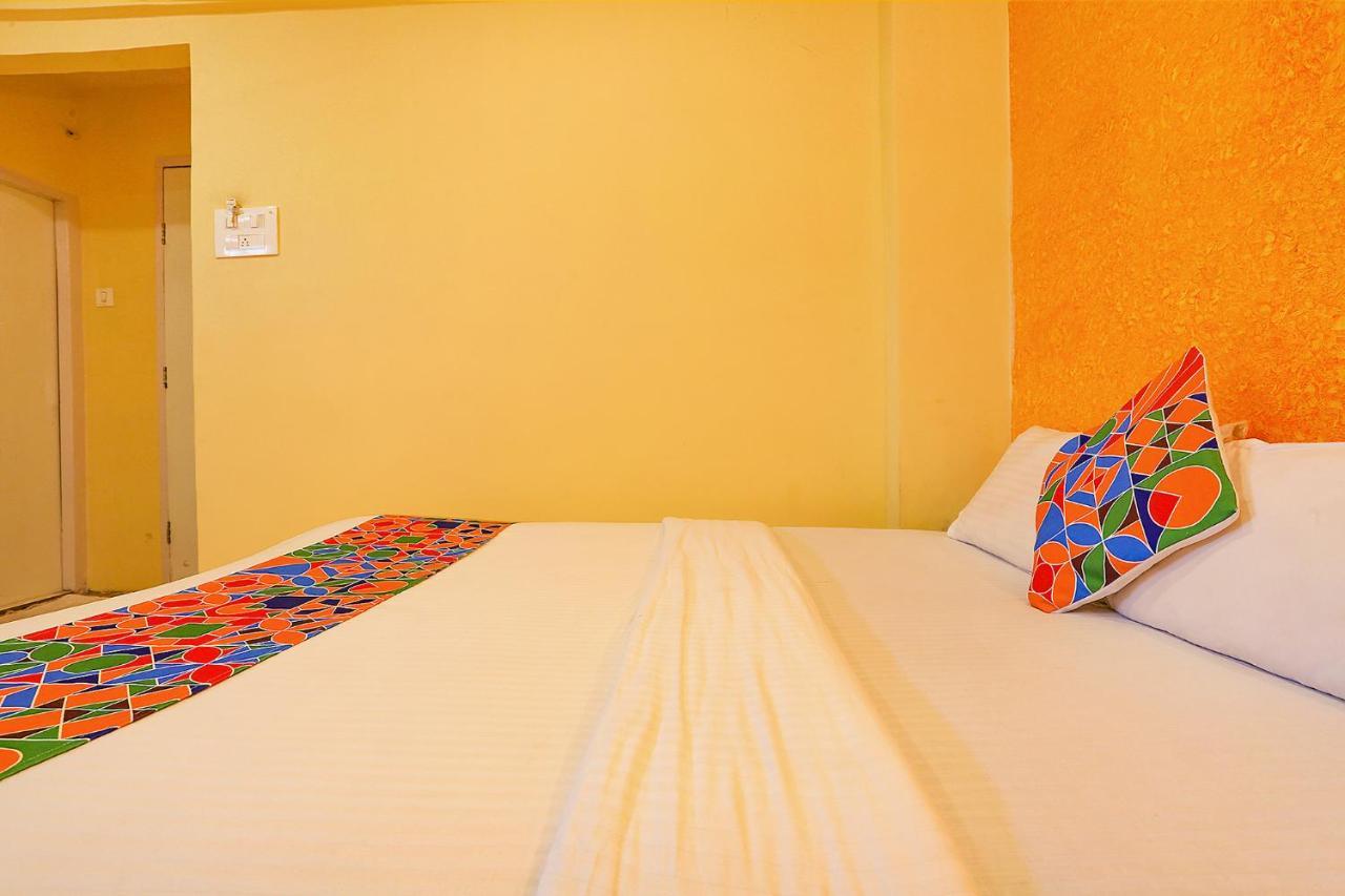 Fabexpress Dream Inn Мумбай Екстериор снимка